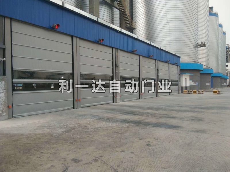 工業透視提升門