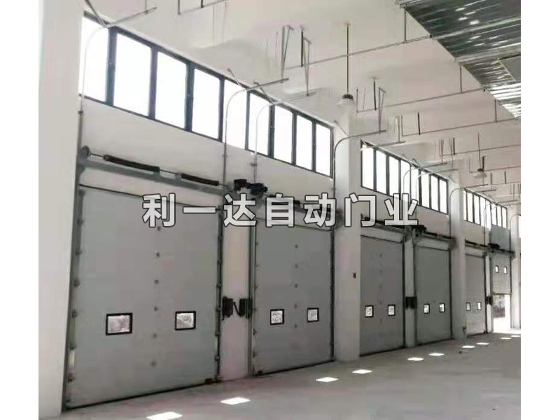 工業提升門
