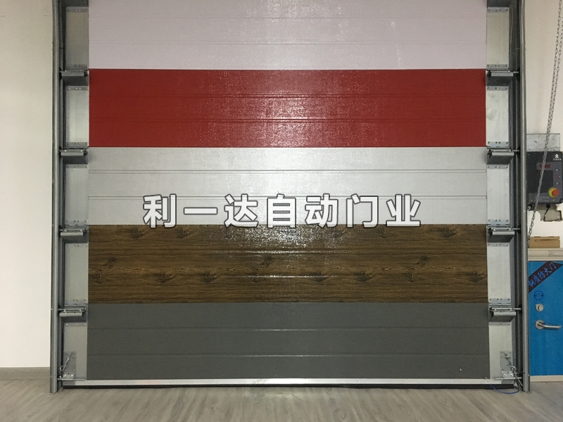 工業提升門