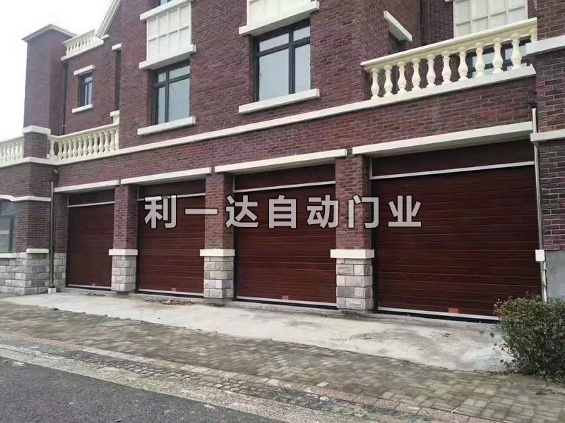 高端別墅門